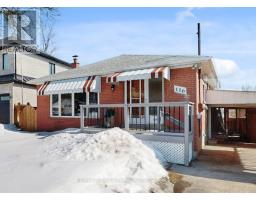 116 LORD ROBERTS DRIVE, Toronto, Ontario