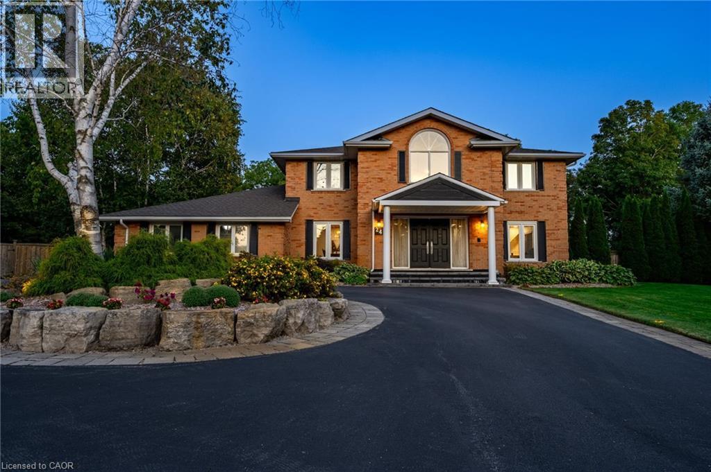 24 John Martin Crescent, Flamborough, Ontario  L8B 0Z9 - Photo 2 - 40804504