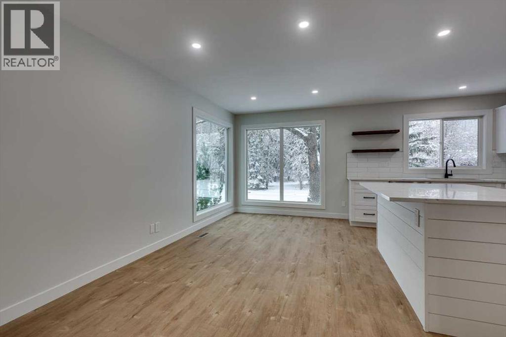 5302 42 Avenue, Red Deer, Alberta  T4N 3A4 - Photo 7 - A2285854