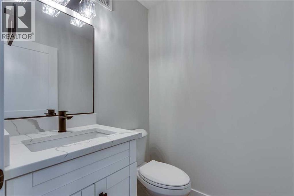 5302 42 Avenue, Red Deer, Alberta  T4N 3A4 - Photo 13 - A2285854