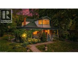 55 CAYLEY Street, Dundas, Ontario