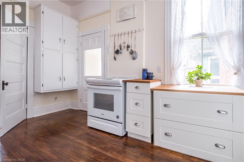 55 Cayley Street, Dundas, Ontario  L9H 2E6 - Photo 11 - 40812264