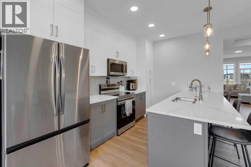 1090 Cobblestone Boulevard SW, Airdrie, Alberta  T4B 5L3 - Photo 14 - A2279267