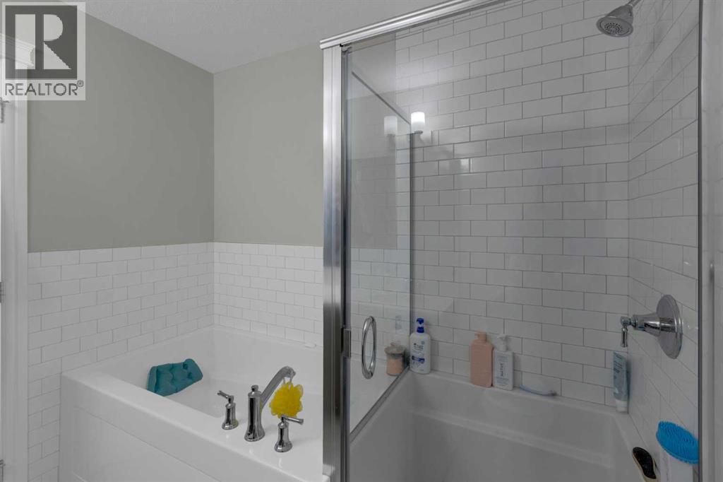 1090 Cobblestone Boulevard SW, Airdrie, Alberta  T4B 5L3 - Photo 27 - A2279267