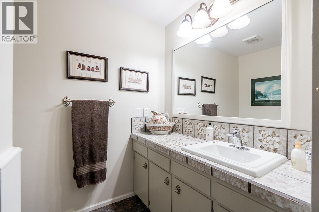 4035 Hoskins Road, North Vancouver, British Columbia  V7K 2P4 - Photo 16 - R3101386