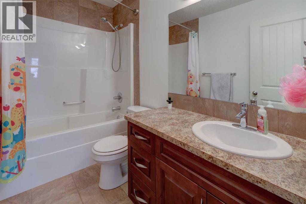 1329 Prairie Springs Park Sw, Airdrie, Alberta  T4B 0E8 - Photo 22 - A2291213