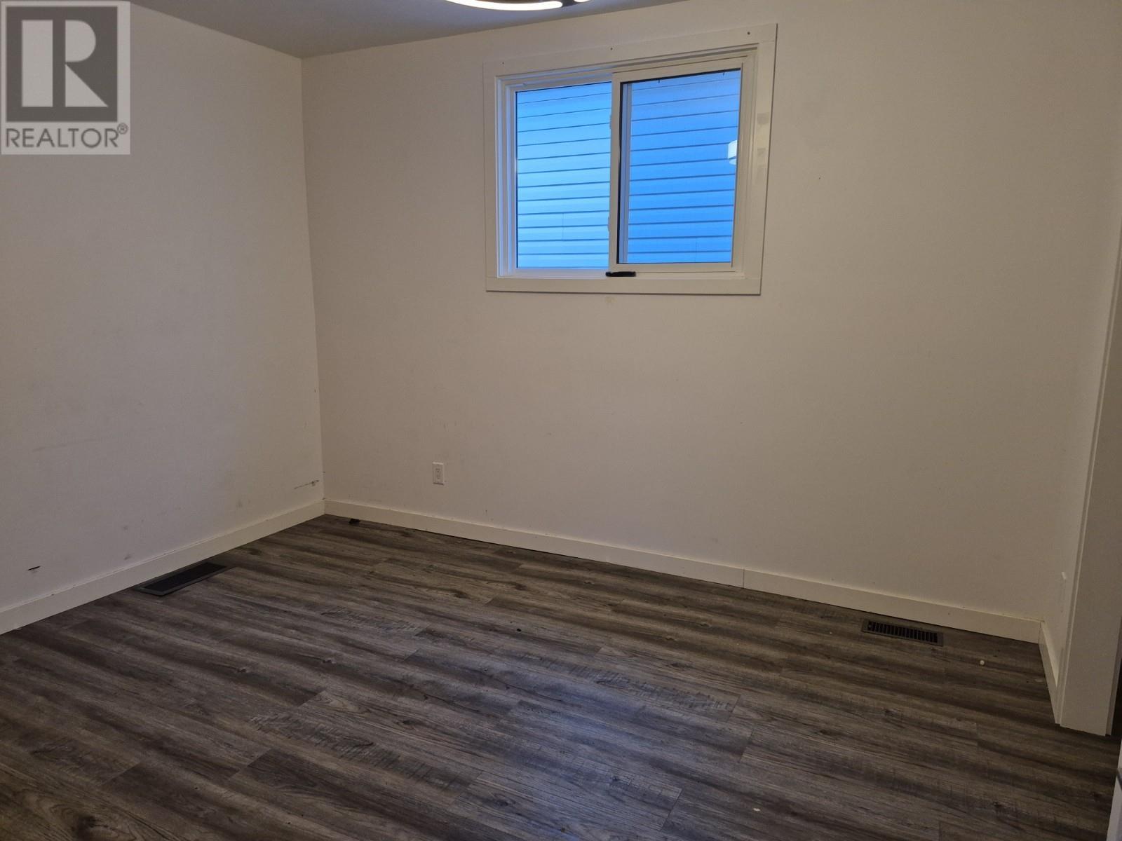 217 Angus St, Thunder Bay, Ontario  P7A 2Y3 - Photo 12 - TB2600491