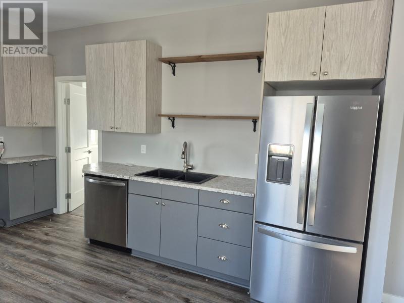 217 Angus St, Thunder Bay, Ontario  P7A 2Y3 - Photo 5 - TB2600491