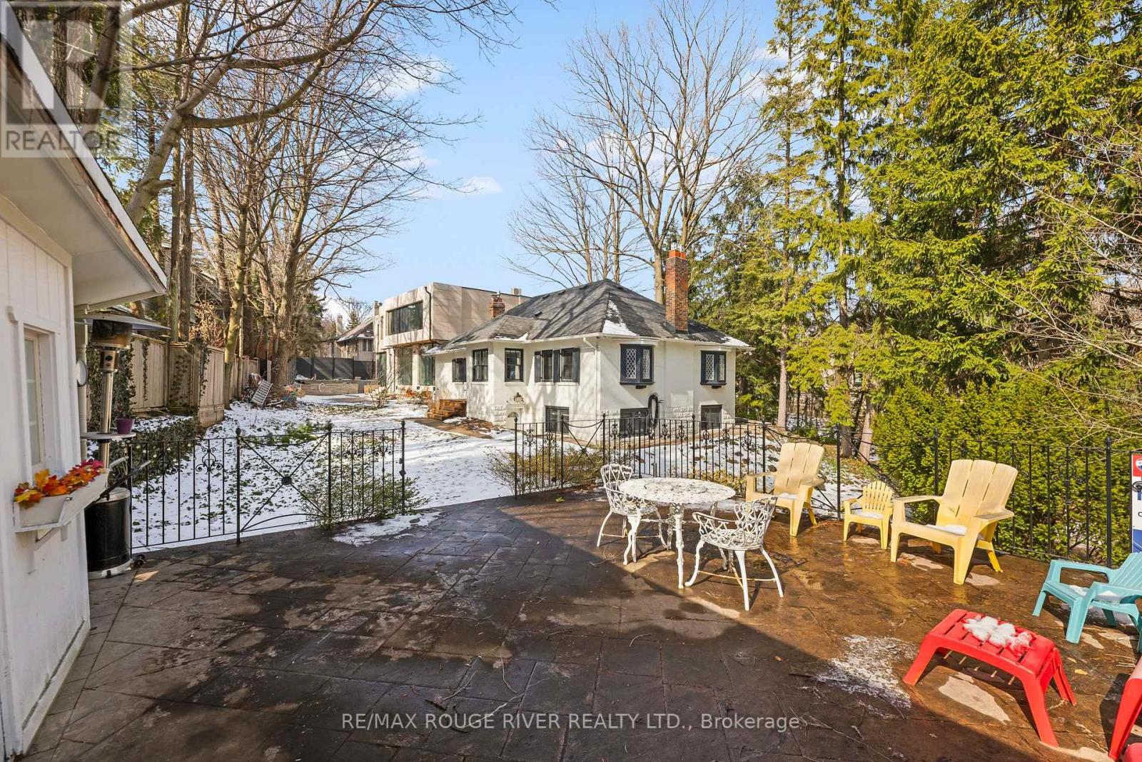 11 Donwoods Drive, Toronto, Ontario  M4N 2E9 - Photo 44 - C12904998