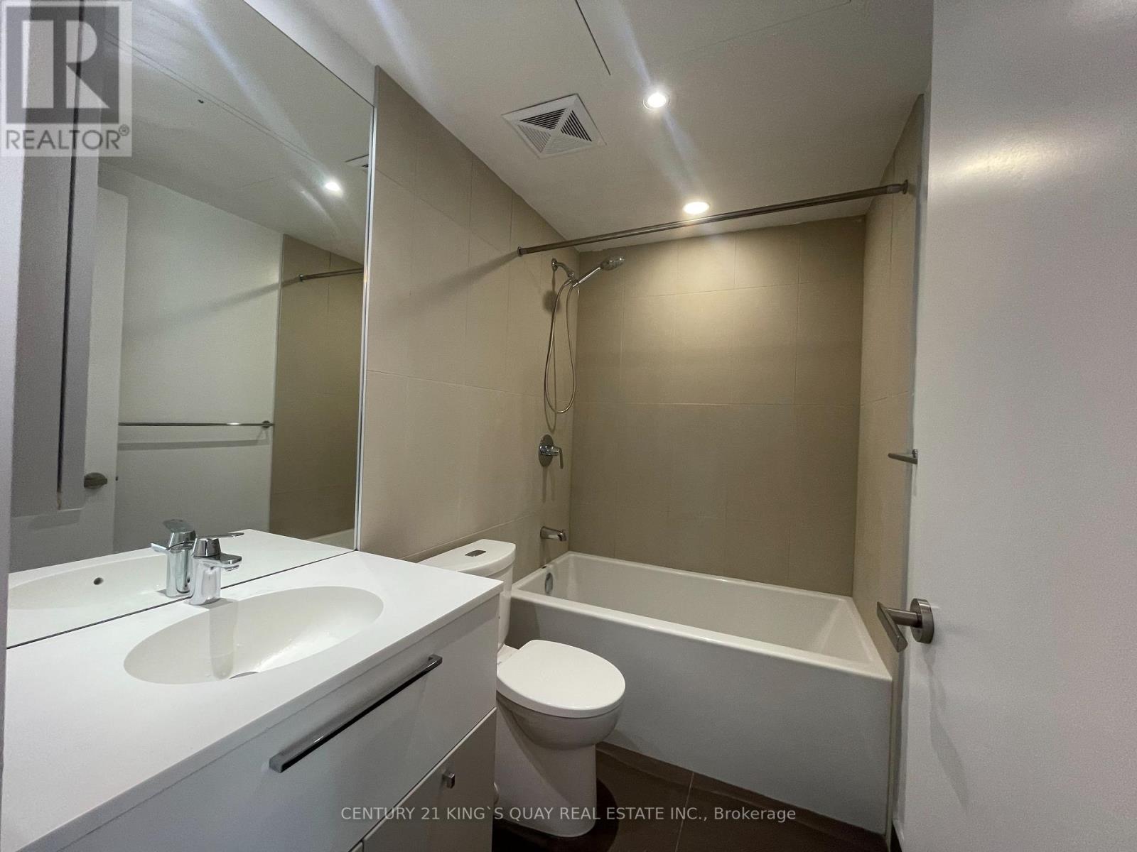 1202 - 15 Grenville Street, Toronto, Ontario  M4Y 0B9 - Photo 12 - C12905012