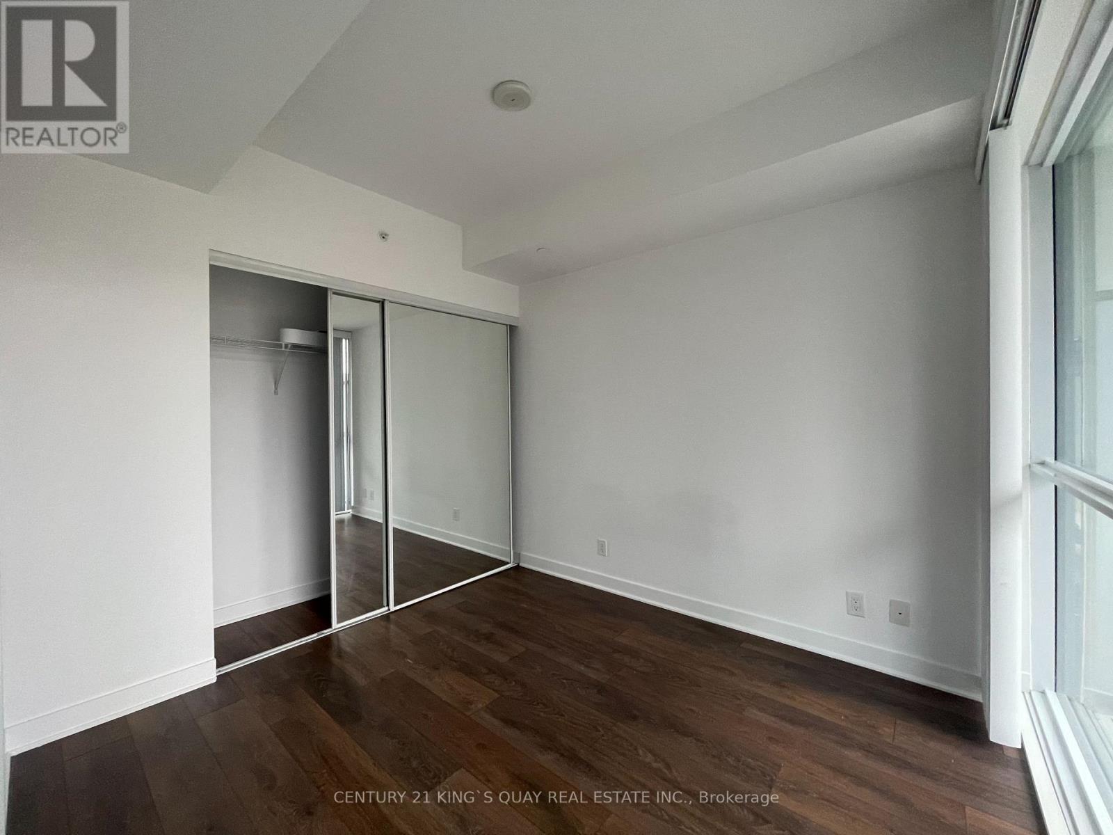 1202 - 15 Grenville Street, Toronto, Ontario  M4Y 0B9 - Photo 8 - C12905012