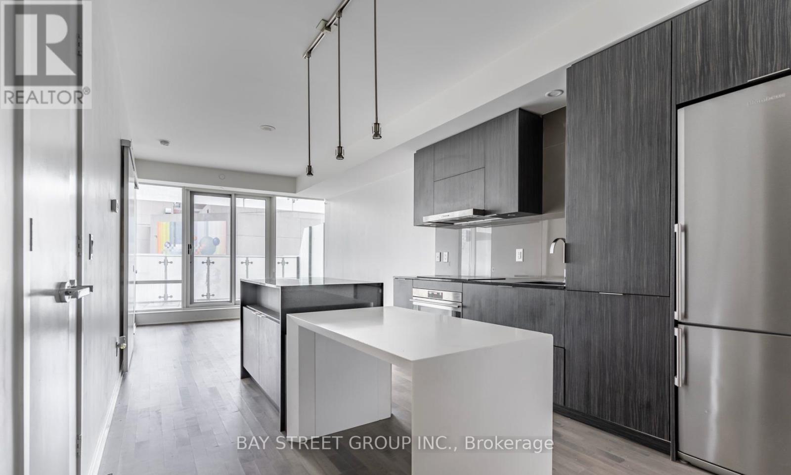 425 - 1 Bloor Street E, Toronto, Ontario  M4W 1A9 - Photo 3 - C12905022