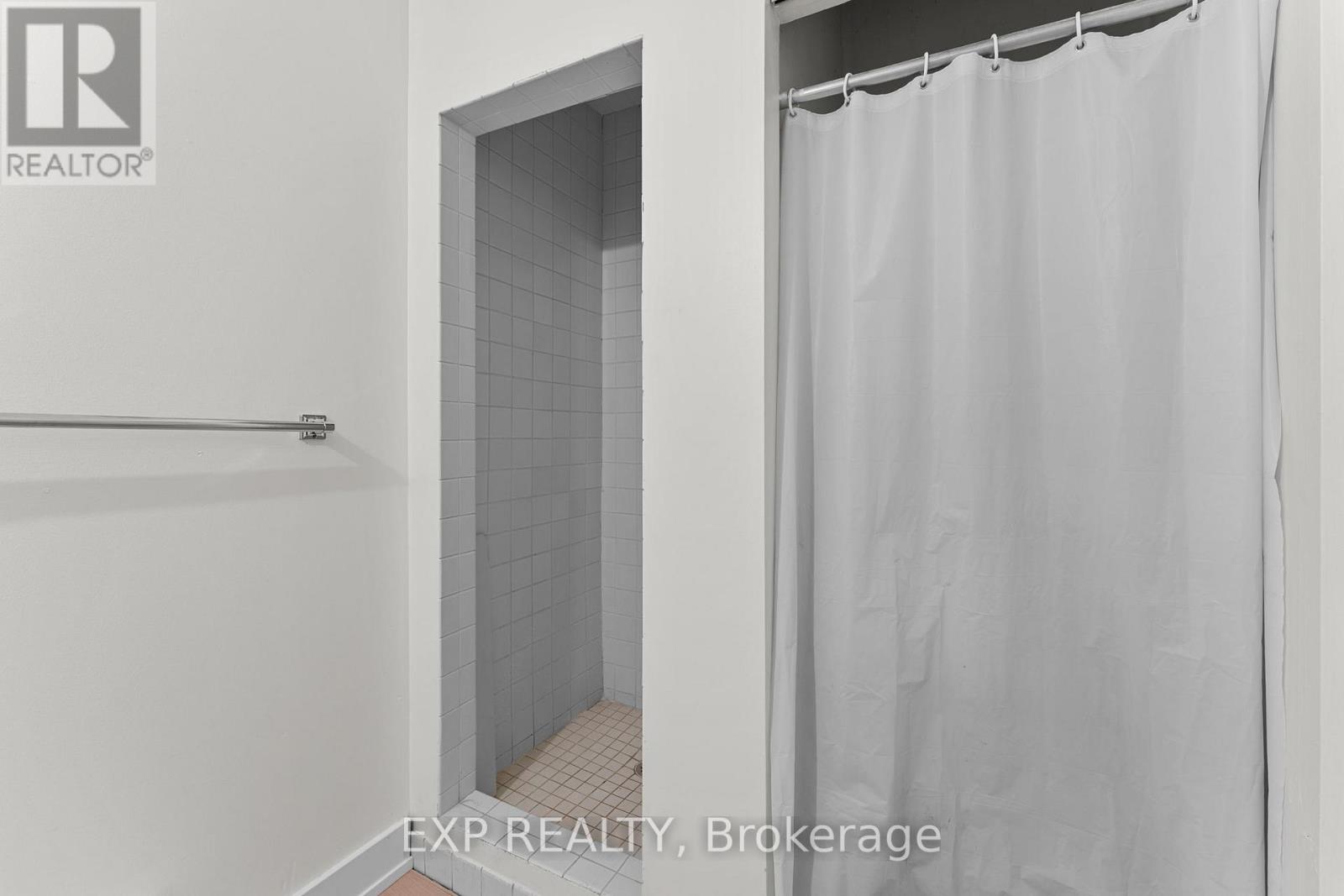 Unit #2 - 1558 Queen Street E, Toronto (Greenwood-Coxwell), Ontario  M4L 1E8 - Photo 22 - E12905064