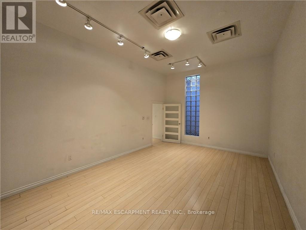 102 - 33 Villiers Street, Toronto, Ontario  M5A 1A9 - Photo 16 - E12905070