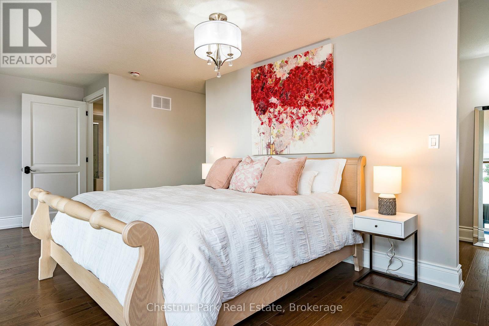 47 Glen Road, Collingwood, Ontario  L9Y 0X2 - Photo 36 - S12905046