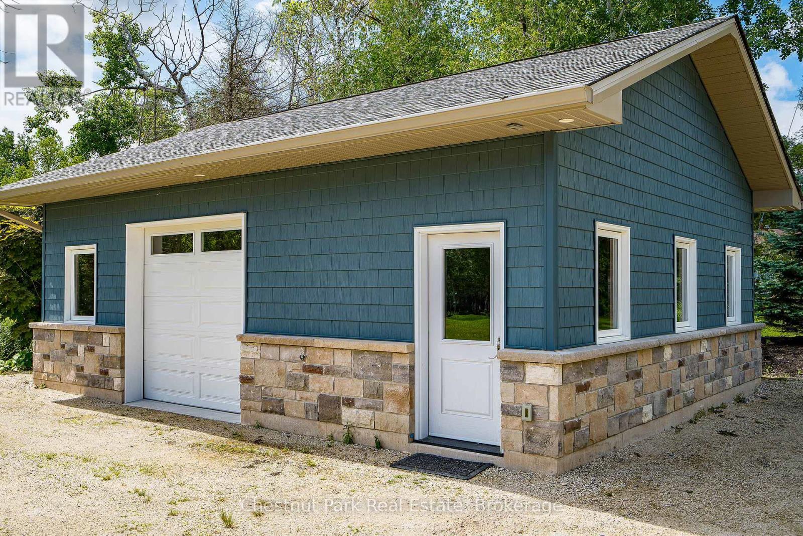 47 Glen Road, Collingwood, Ontario  L9Y 0X2 - Photo 5 - S12905046