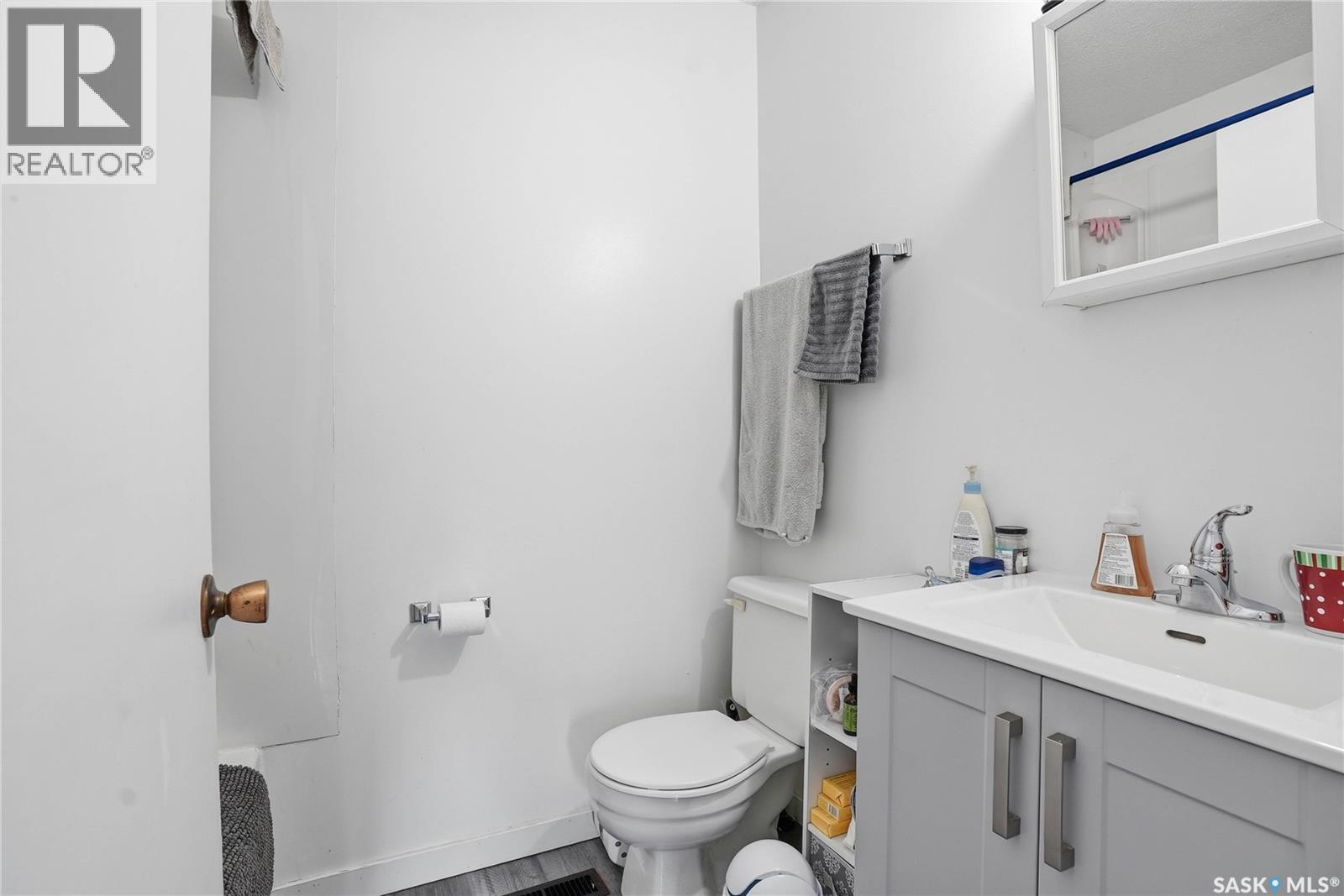 44 Mayo Street, Lanigan, Saskatchewan  S0K 2M0 - Photo 25 - SK030881