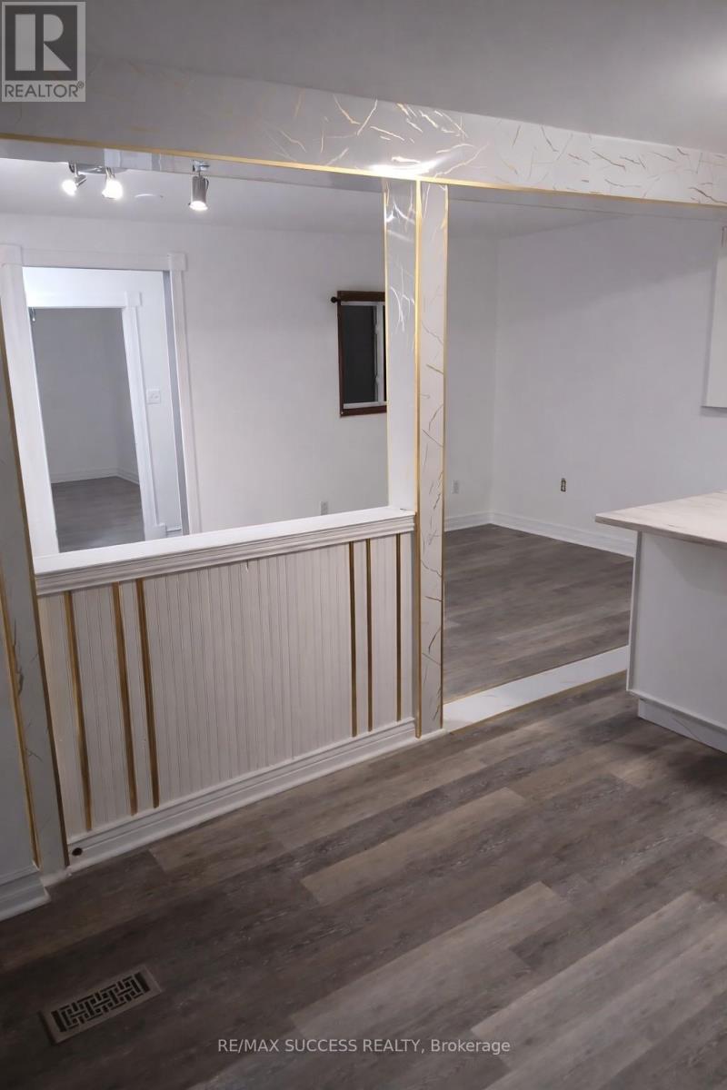 1711 St Johns Road, Innisfil (Alcona), Ontario  L9S 1S9 - Photo 8 - N12904992