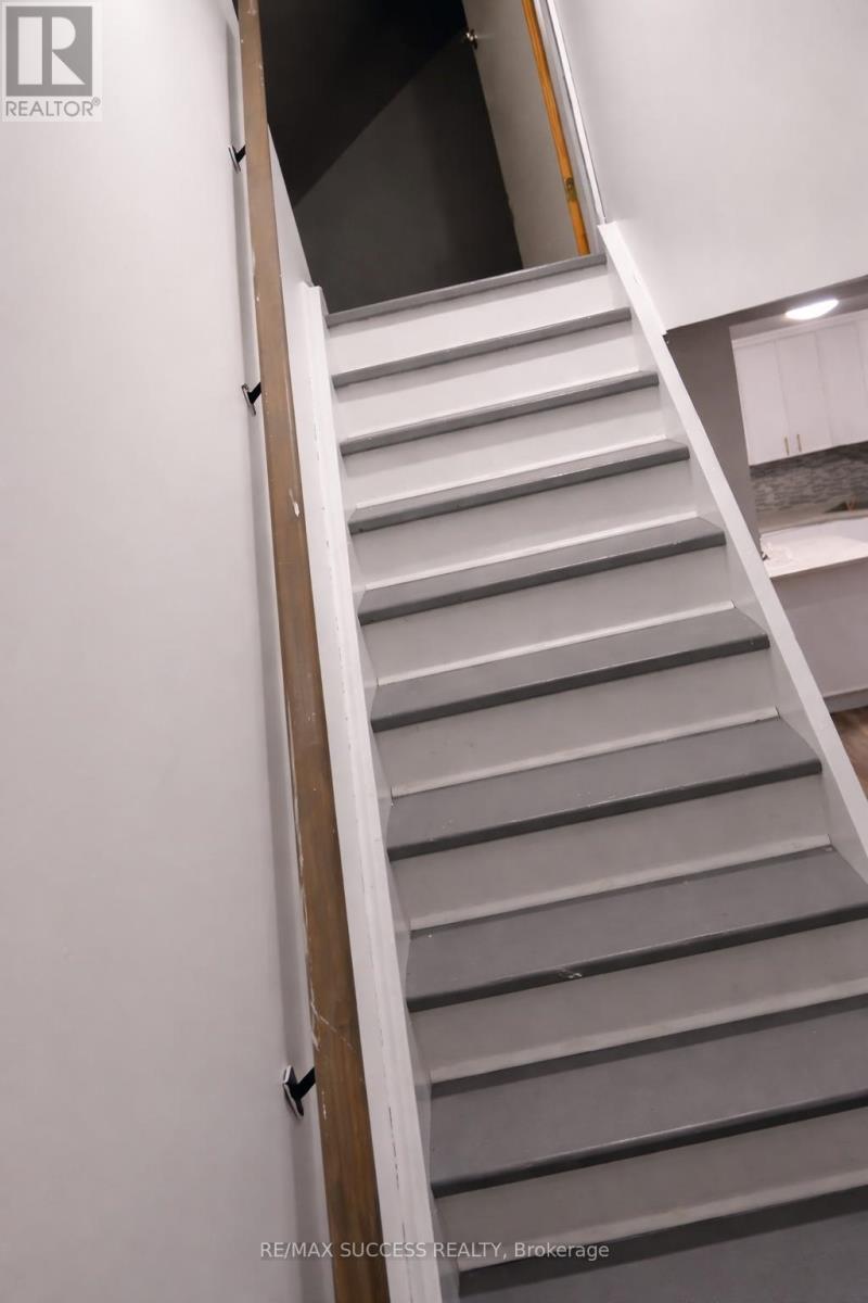 1711 St Johns Road, Innisfil (Alcona), Ontario  L9S 1S9 - Photo 9 - N12904992