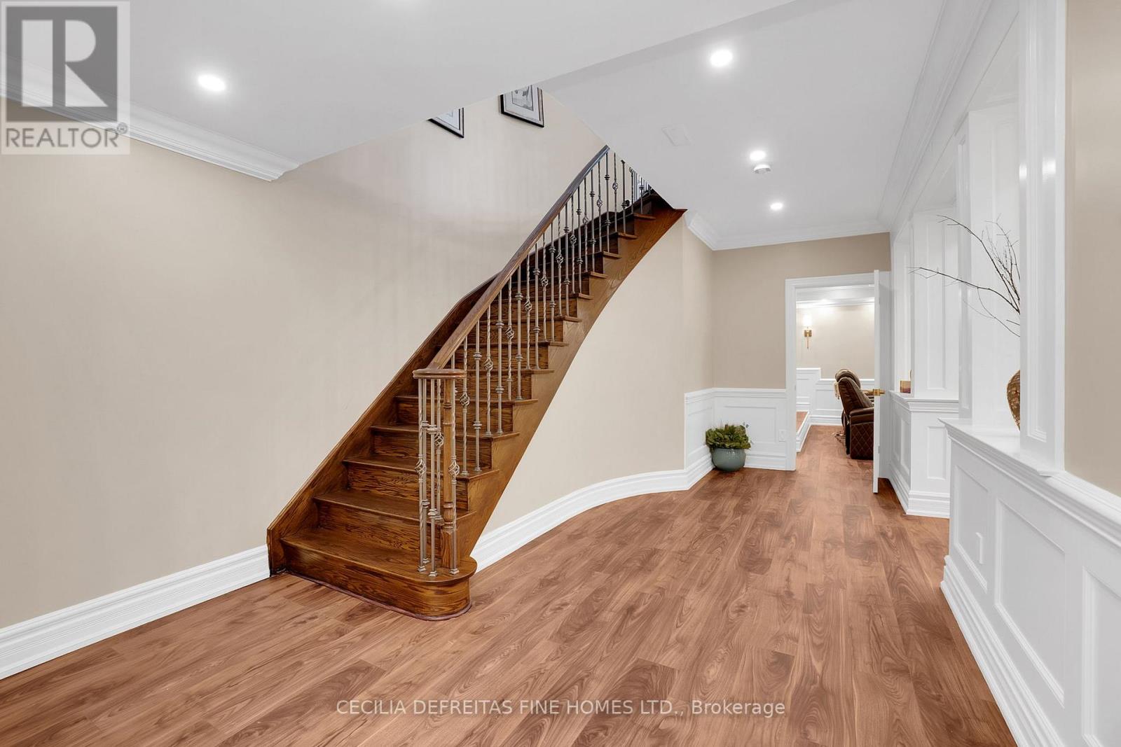 11 Beauvista Court, Vaughan (Vellore Village), Ontario  L4H 3G6 - Photo 44 - N12905014