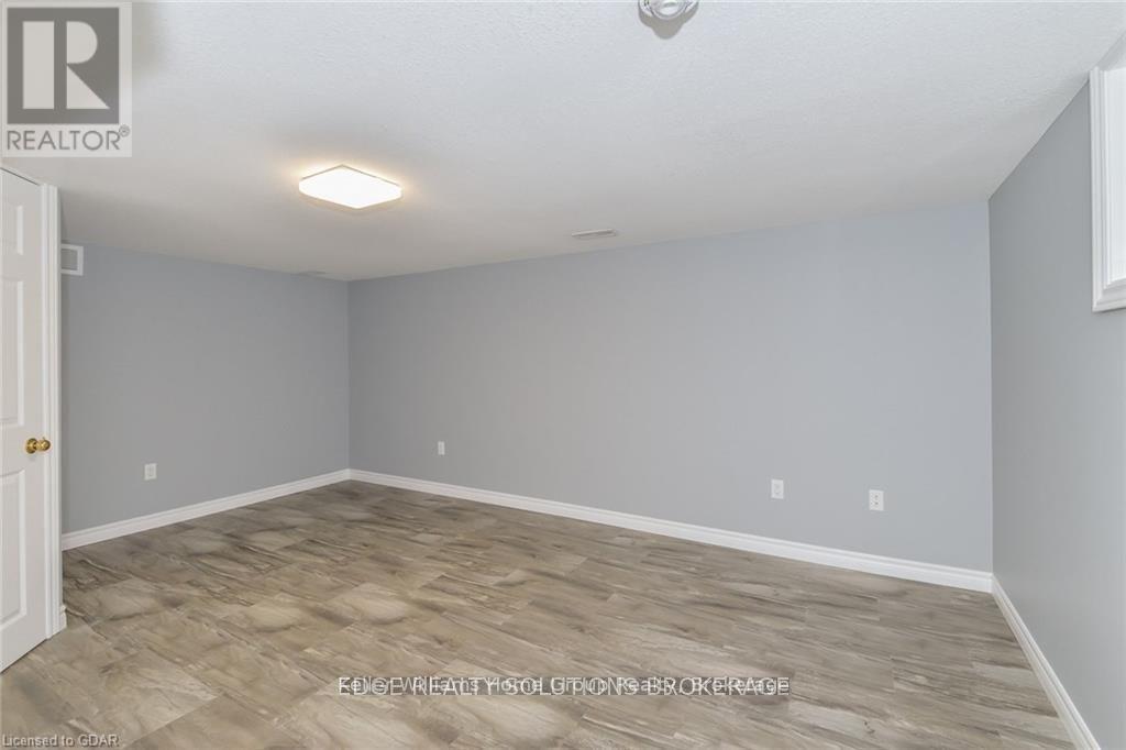 130 Forfar Street E, Centre Wellington, Ontario  N1M 1B2 - Photo 31 - X12905072