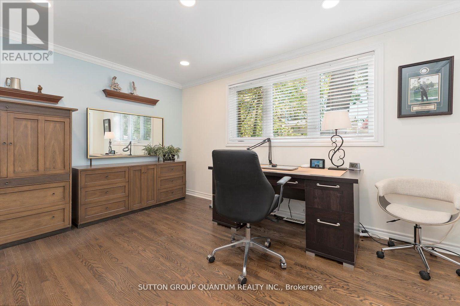 347 Pinetree Way, Mississauga, Ontario  L5G 2R4 - Photo 34 - W12904978