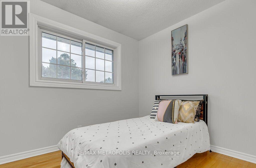 100 Warren Road, Kitchener, Ontario  N2M 4T4 - Photo 29 - X12901894