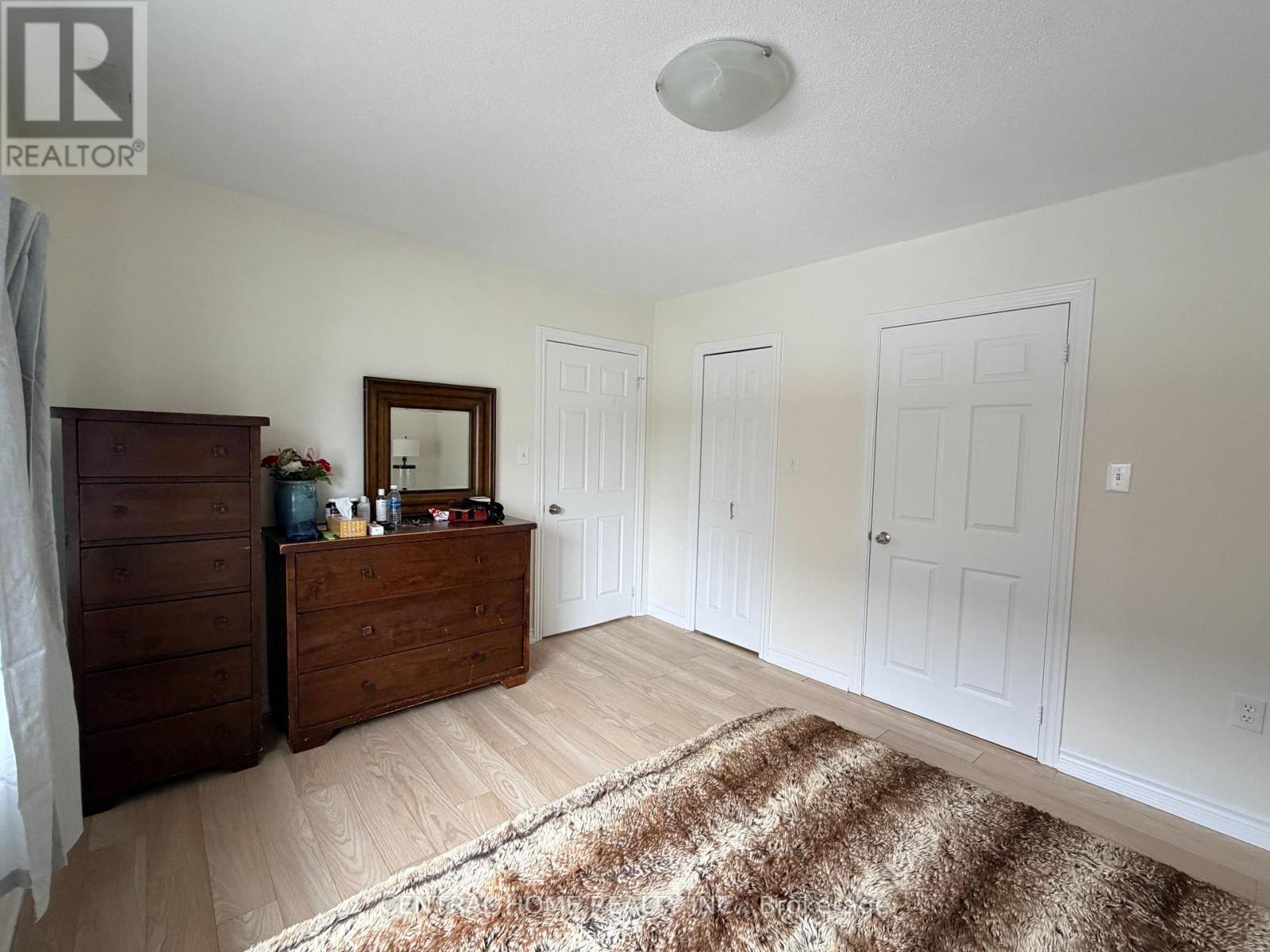 414 Plains Road E, Burlington, Ontario  L7T 2C8 - Photo 9 - W12905010