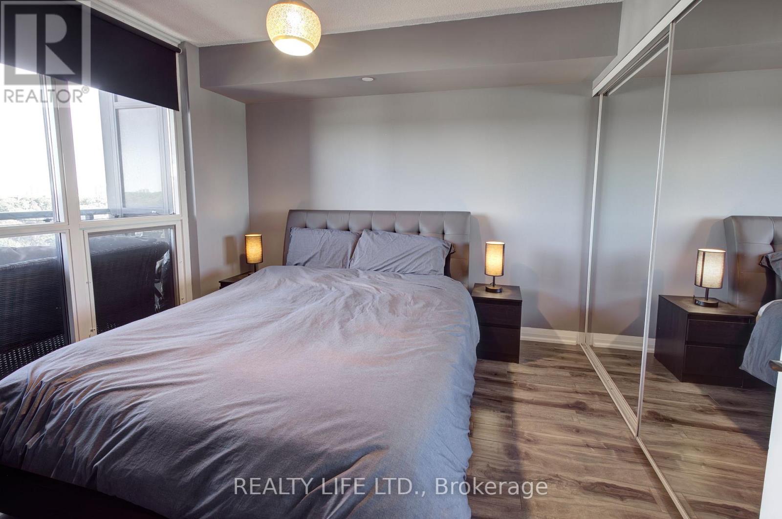 1003 - 5 Valhalla Inn Road, Toronto, Ontario  M9B 0B1 - Photo 15 - W12905038