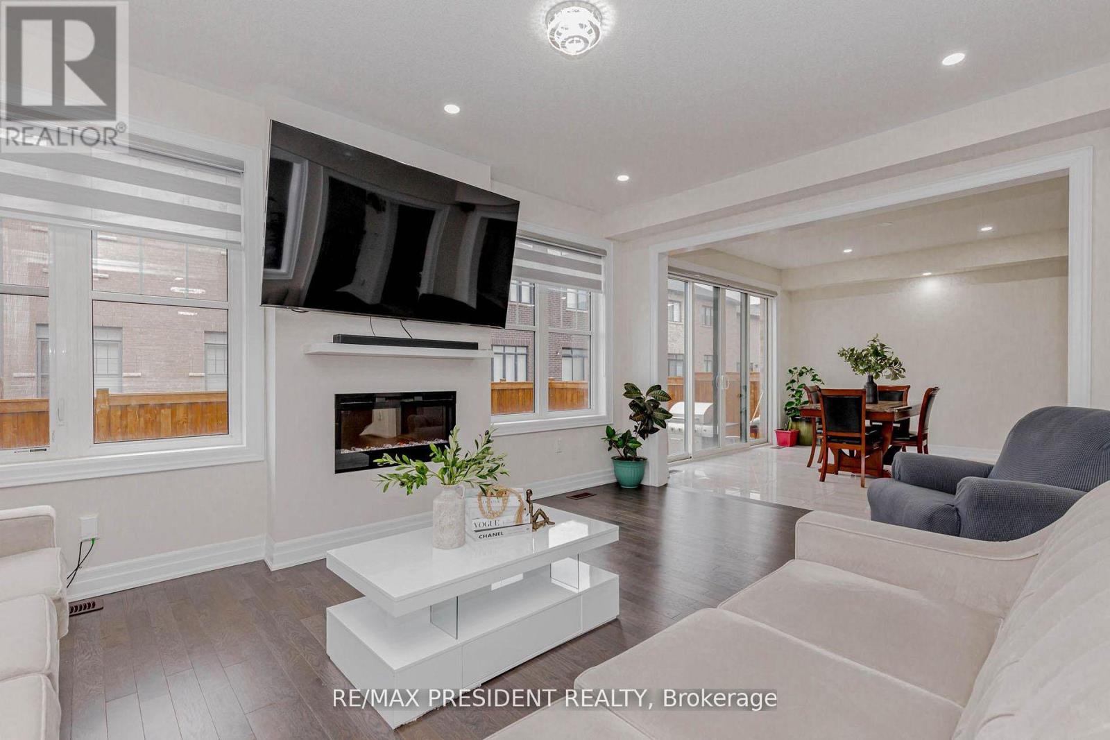 2 Vincena Road, Caledon, Ontario  L7C 4M5 - Photo 13 - W12905040