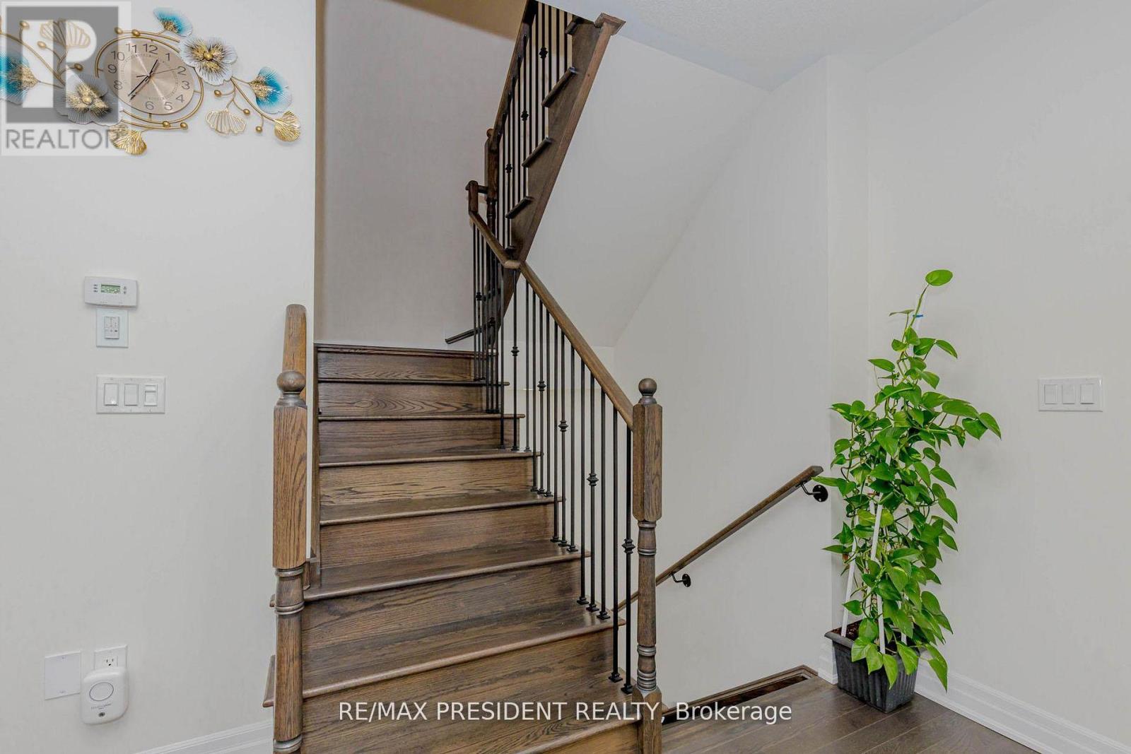 2 Vincena Road, Caledon, Ontario  L7C 4M5 - Photo 24 - W12905040