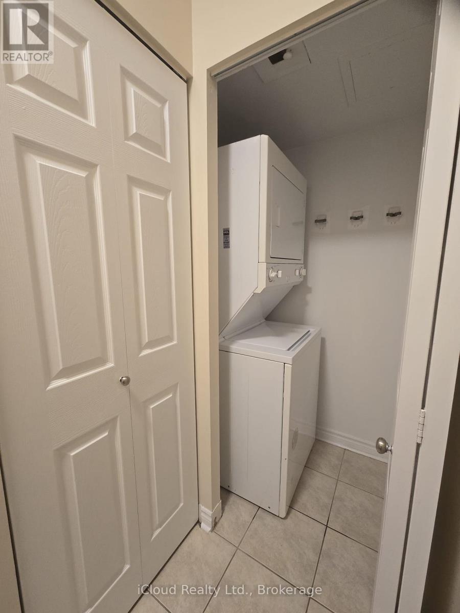 1107 - 388 Prince Of Wales Drive, Mississauga (City Centre), Ontario  L5B 0A1 - Photo 17 - W12905048