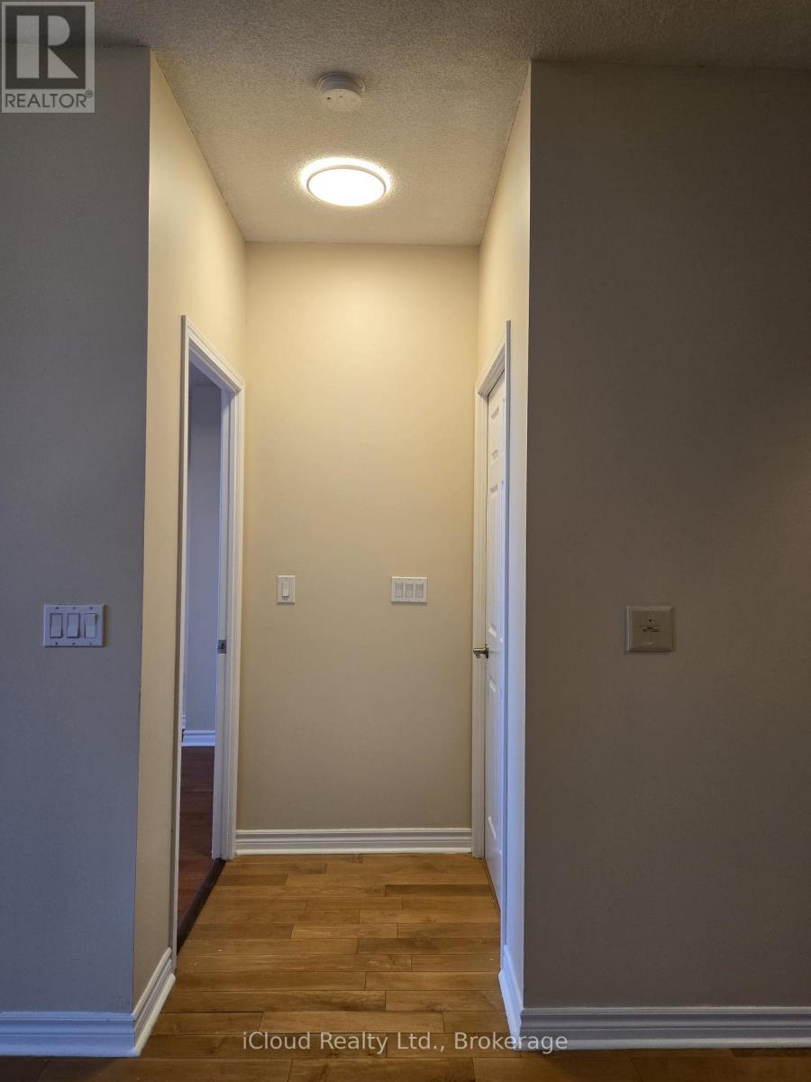 1107 - 388 Prince Of Wales Drive, Mississauga (City Centre), Ontario  L5B 0A1 - Photo 18 - W12905048