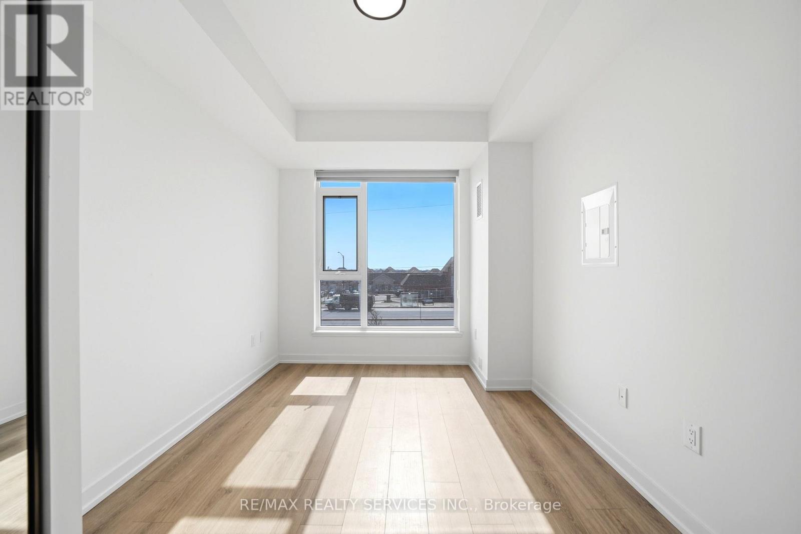 208 - 10 Lagerfeld Drive, Brampton, Ontario  L7A 5L3 - Photo 19 - W12905052