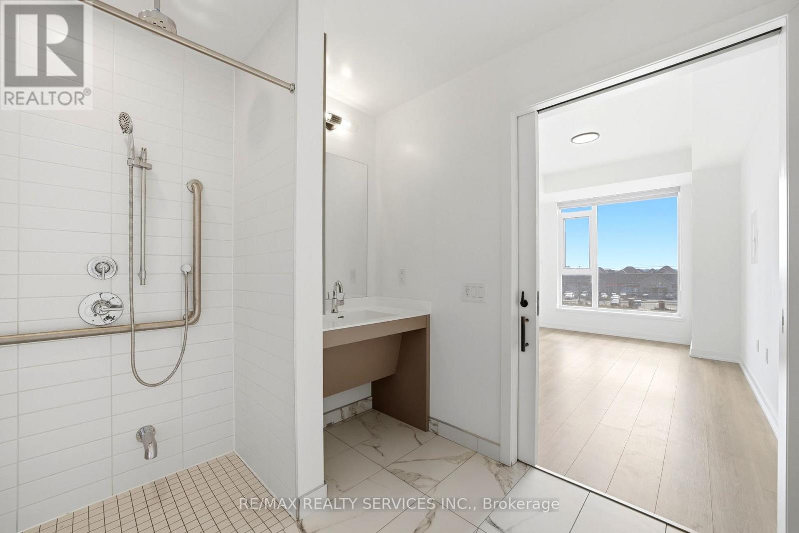 208 - 10 Lagerfeld Drive, Brampton, Ontario  L7A 5L3 - Photo 23 - W12905052