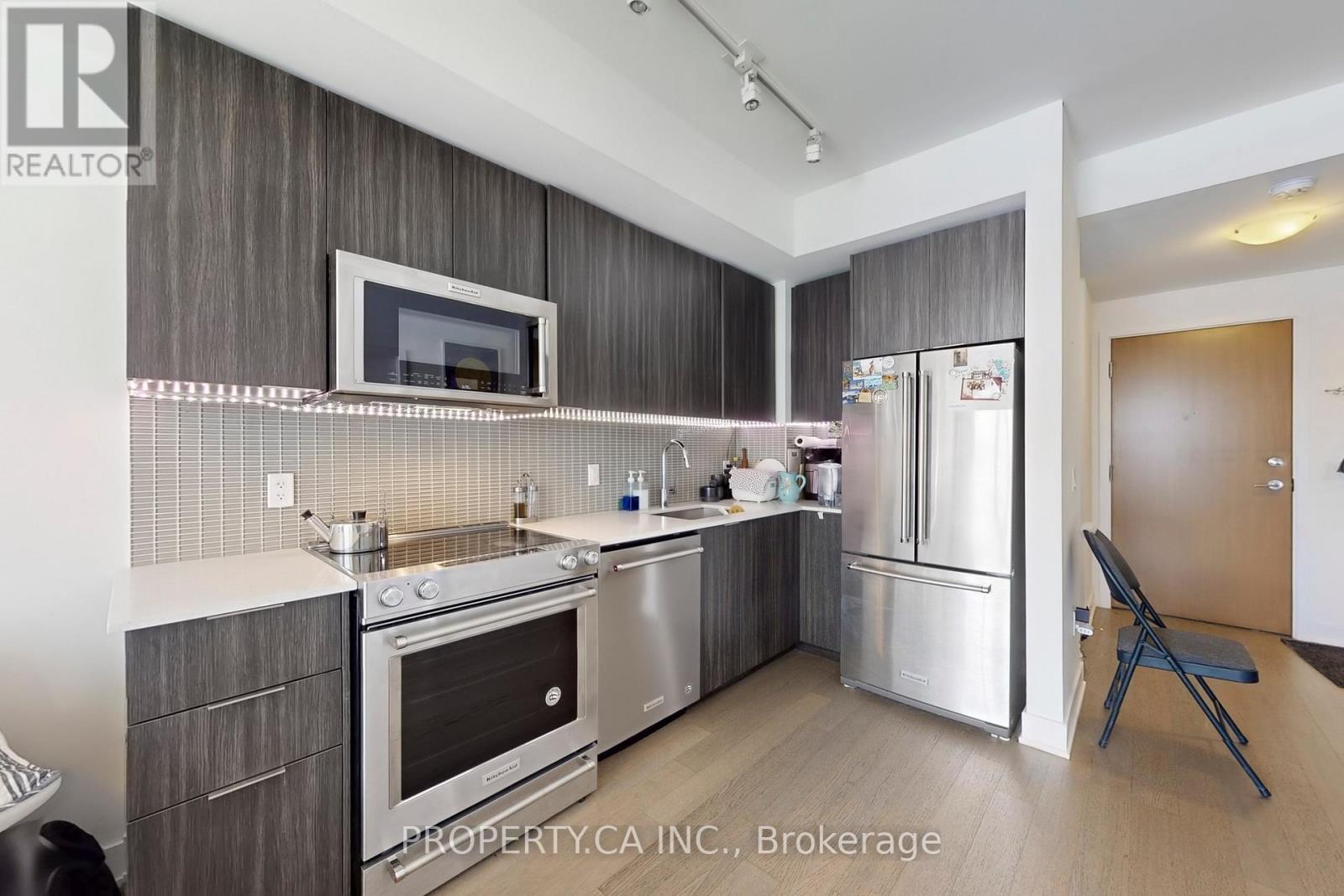 1703 - 20 Shore Breeze Drive, Toronto (Mimico), Ontario  M8V 0C7 - Photo 13 - W12905062