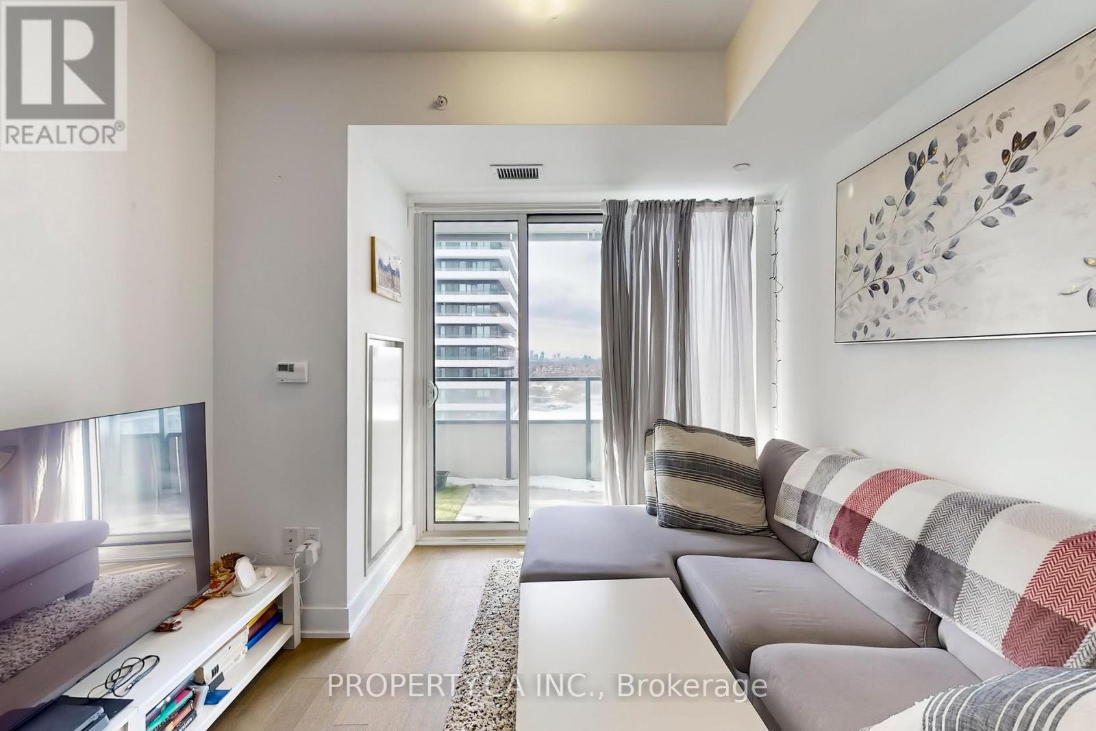 1703 - 20 Shore Breeze Drive, Toronto (Mimico), Ontario  M8V 0C7 - Photo 8 - W12905062