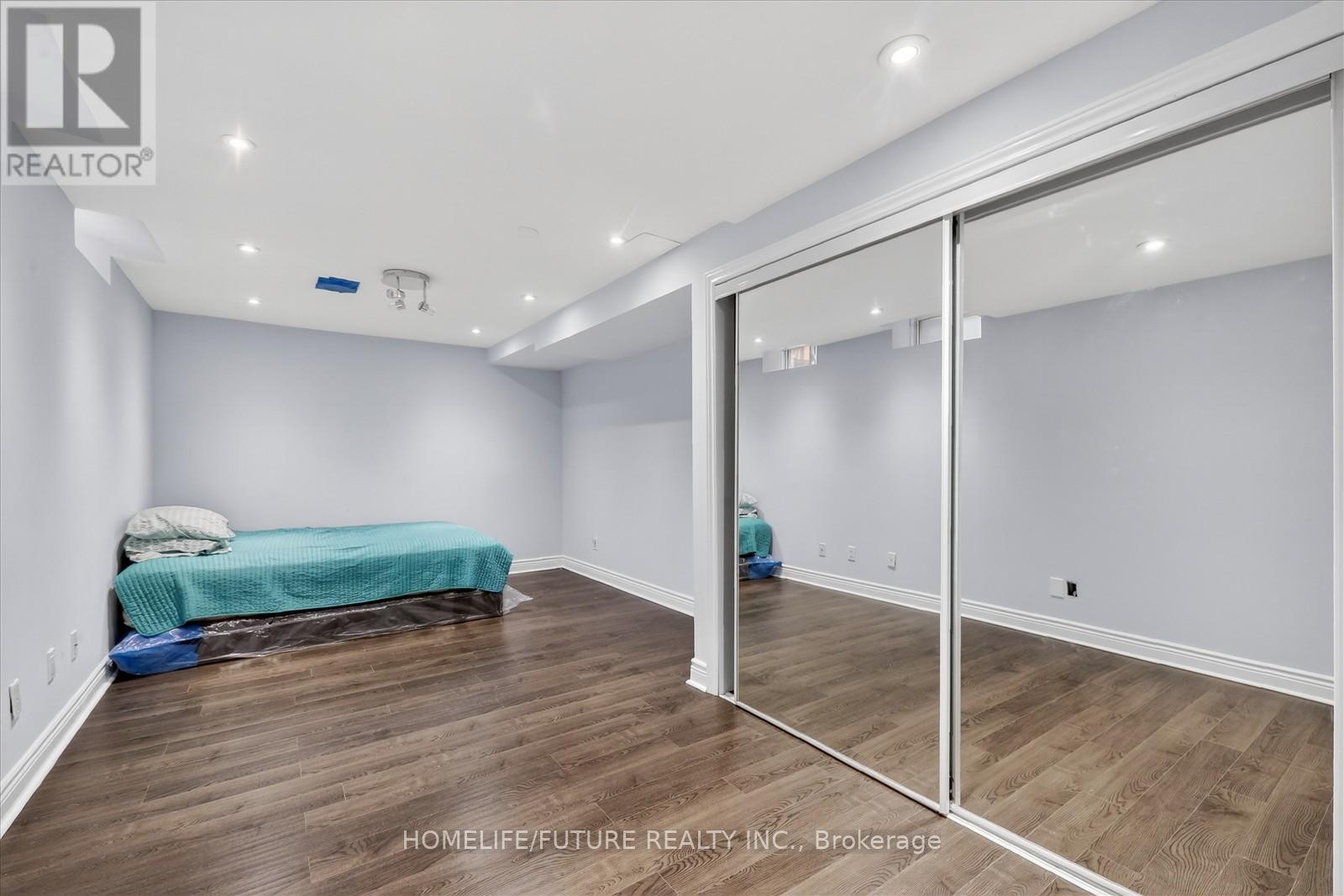 24 Wild Indigo Crescent, Brampton, Ontario  L6R 2J9 - Photo 11 - W12905078