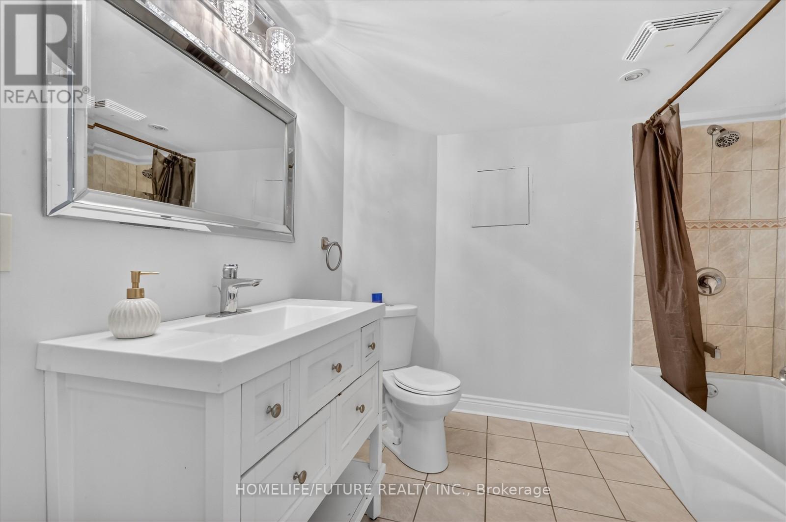 24 Wild Indigo Crescent, Brampton, Ontario  L6R 2J9 - Photo 13 - W12905078