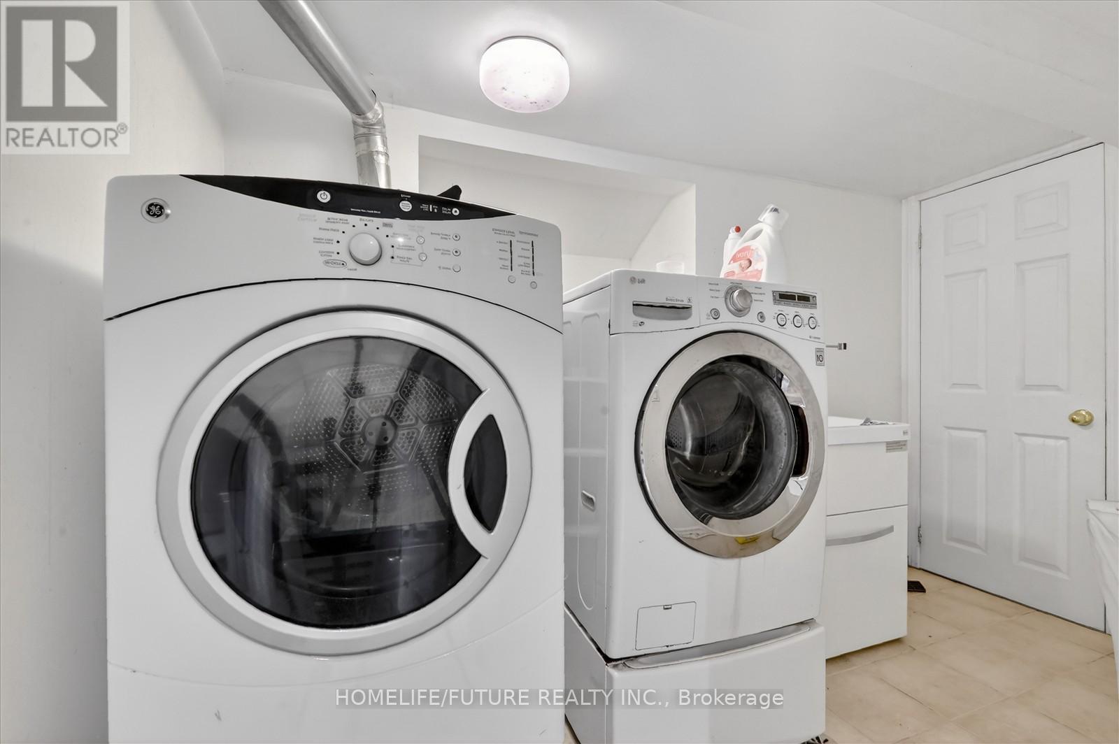 24 Wild Indigo Crescent, Brampton, Ontario  L6R 2J9 - Photo 14 - W12905078