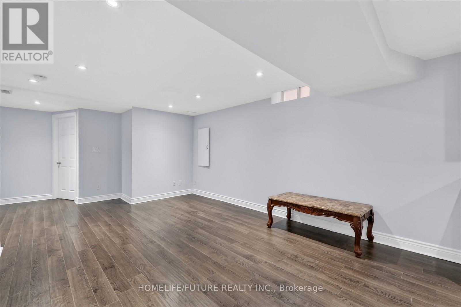 24 Wild Indigo Crescent, Brampton, Ontario  L6R 2J9 - Photo 8 - W12905078