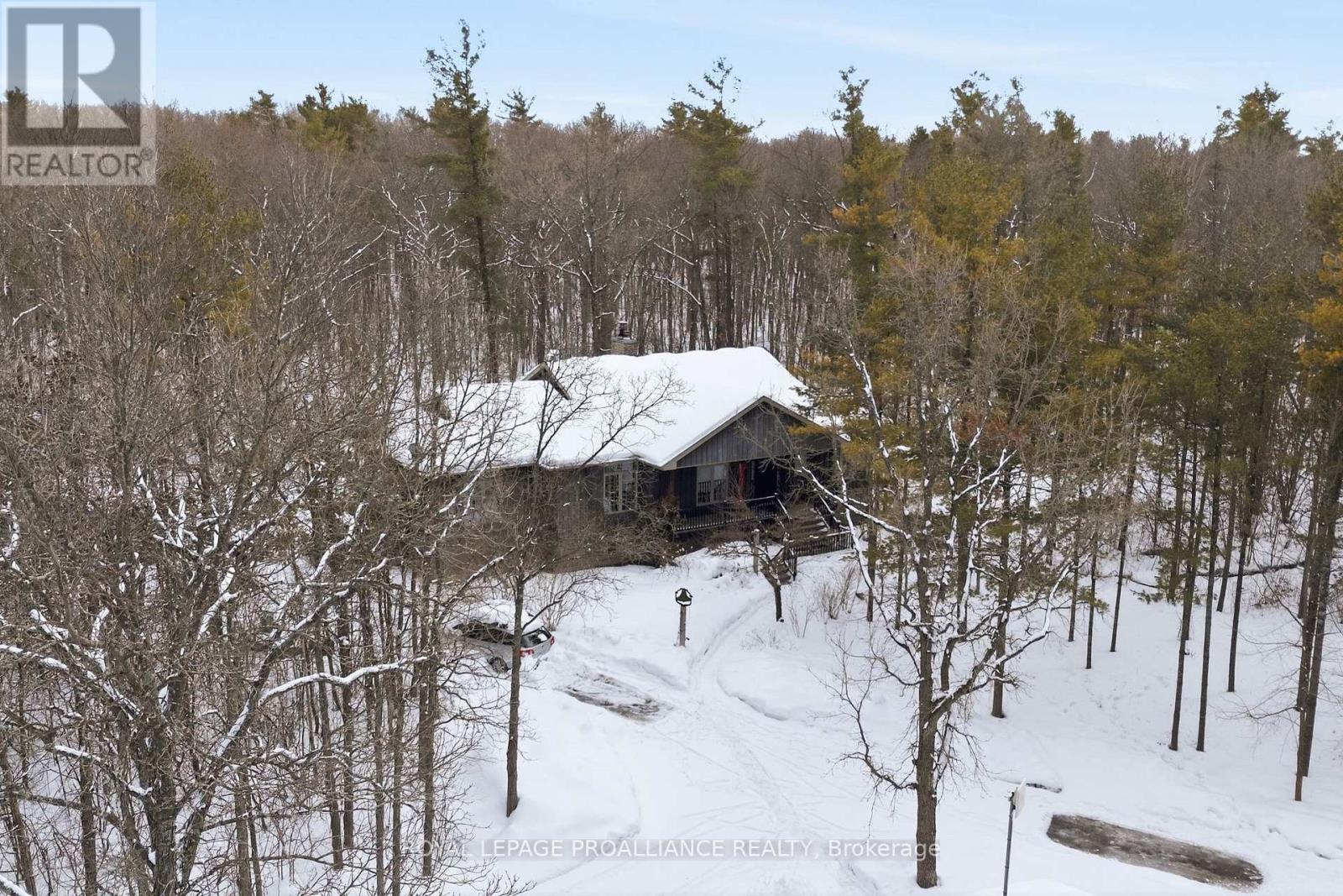 602 Elmbrook Road, Prince Edward County, Ontario  K0K 2T0 - Photo 2 - X12821344