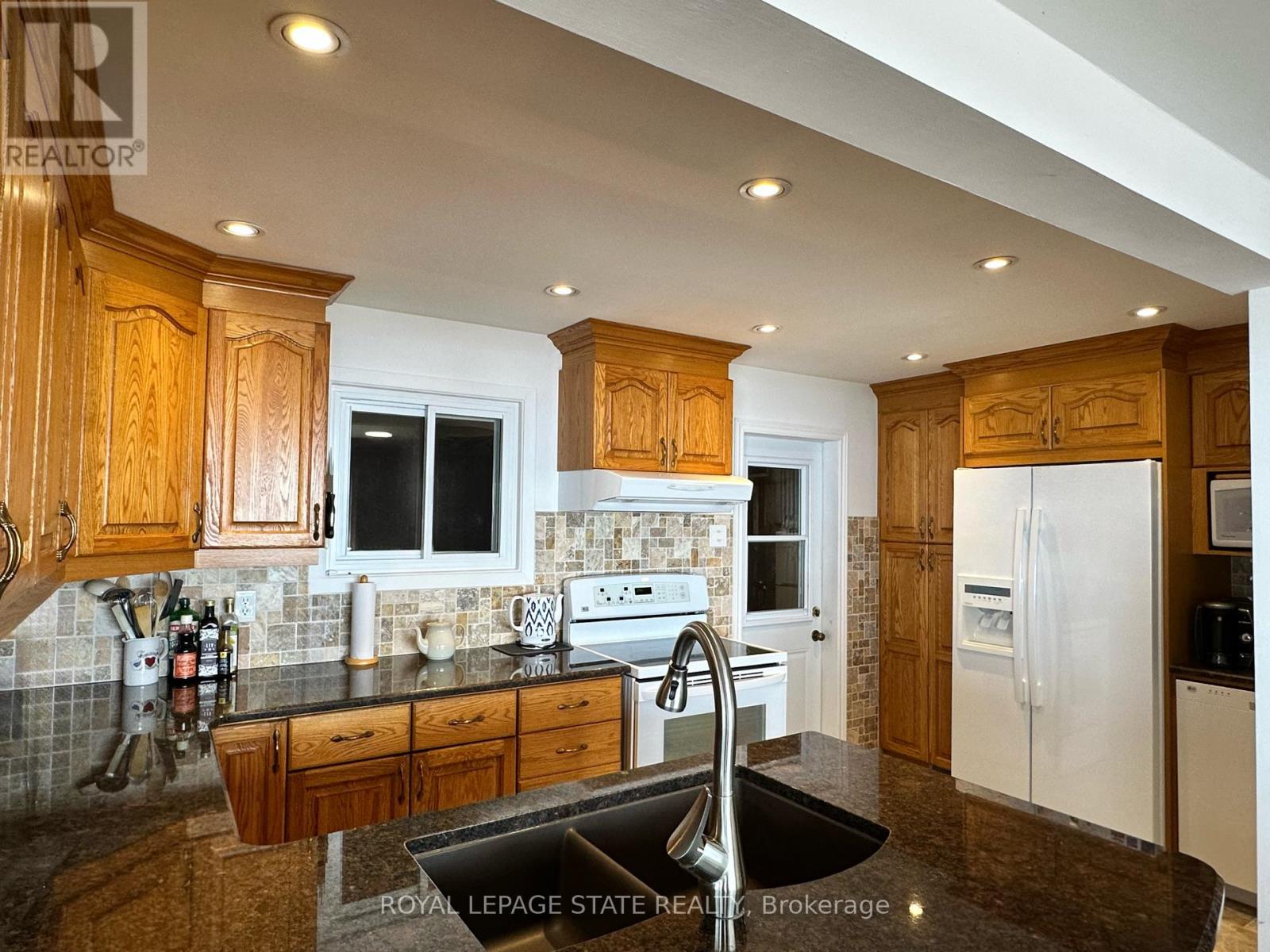 285 Baygrove Line, Haldimand, Ontario  N1A 2W8 - Photo 14 - X12904988