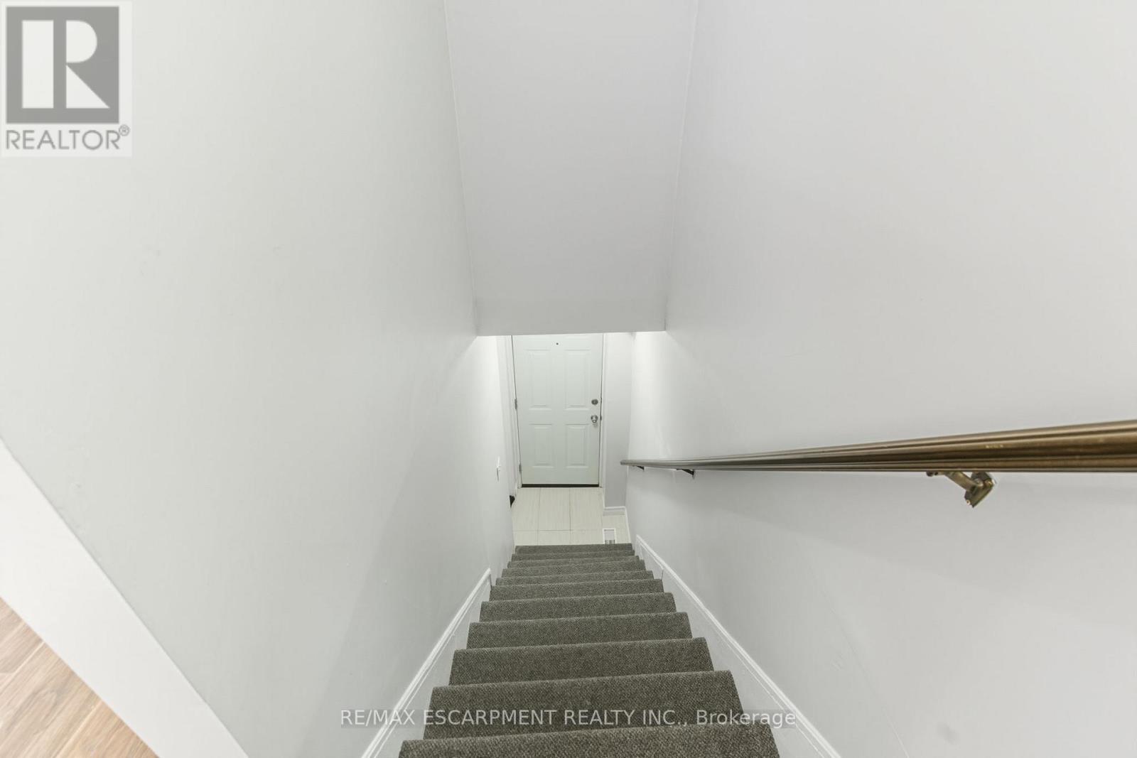 2 - 2 Windsor Street, Hamilton (Strathcona), Ontario  L8R 2G8 - Photo 14 - X12905030