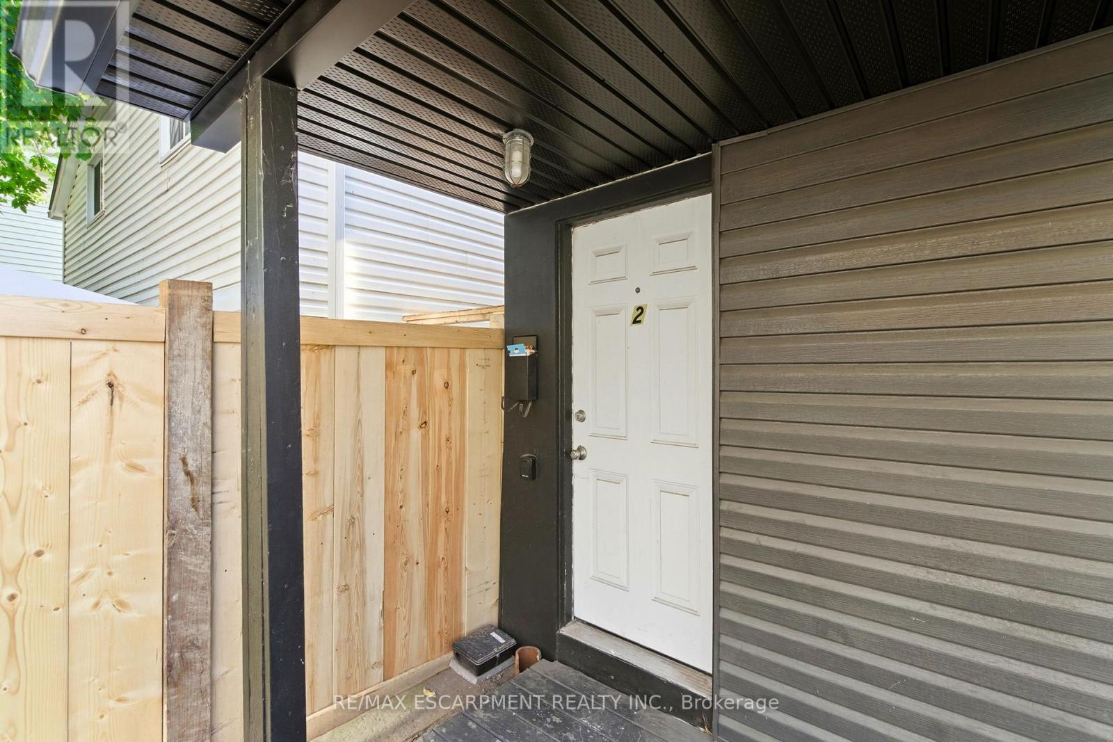 2 - 2 Windsor Street, Hamilton (Strathcona), Ontario  L8R 2G8 - Photo 15 - X12905030