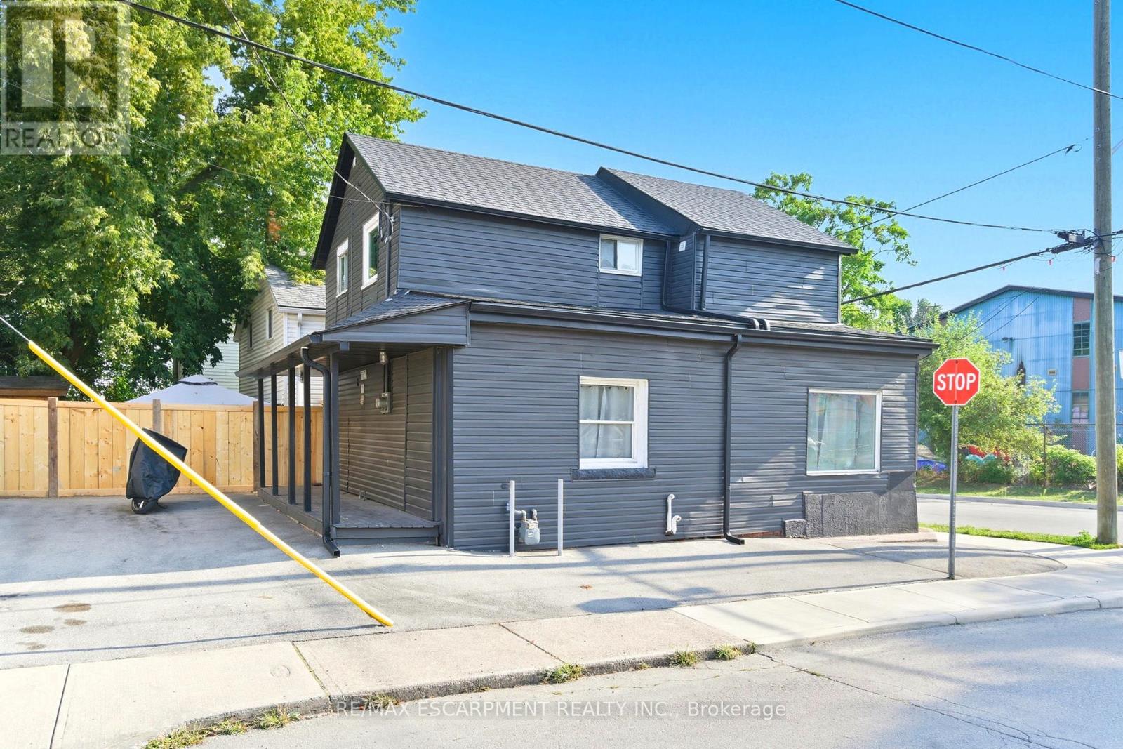 2 - 2 Windsor Street, Hamilton (Strathcona), Ontario  L8R 2G8 - Photo 17 - X12905030