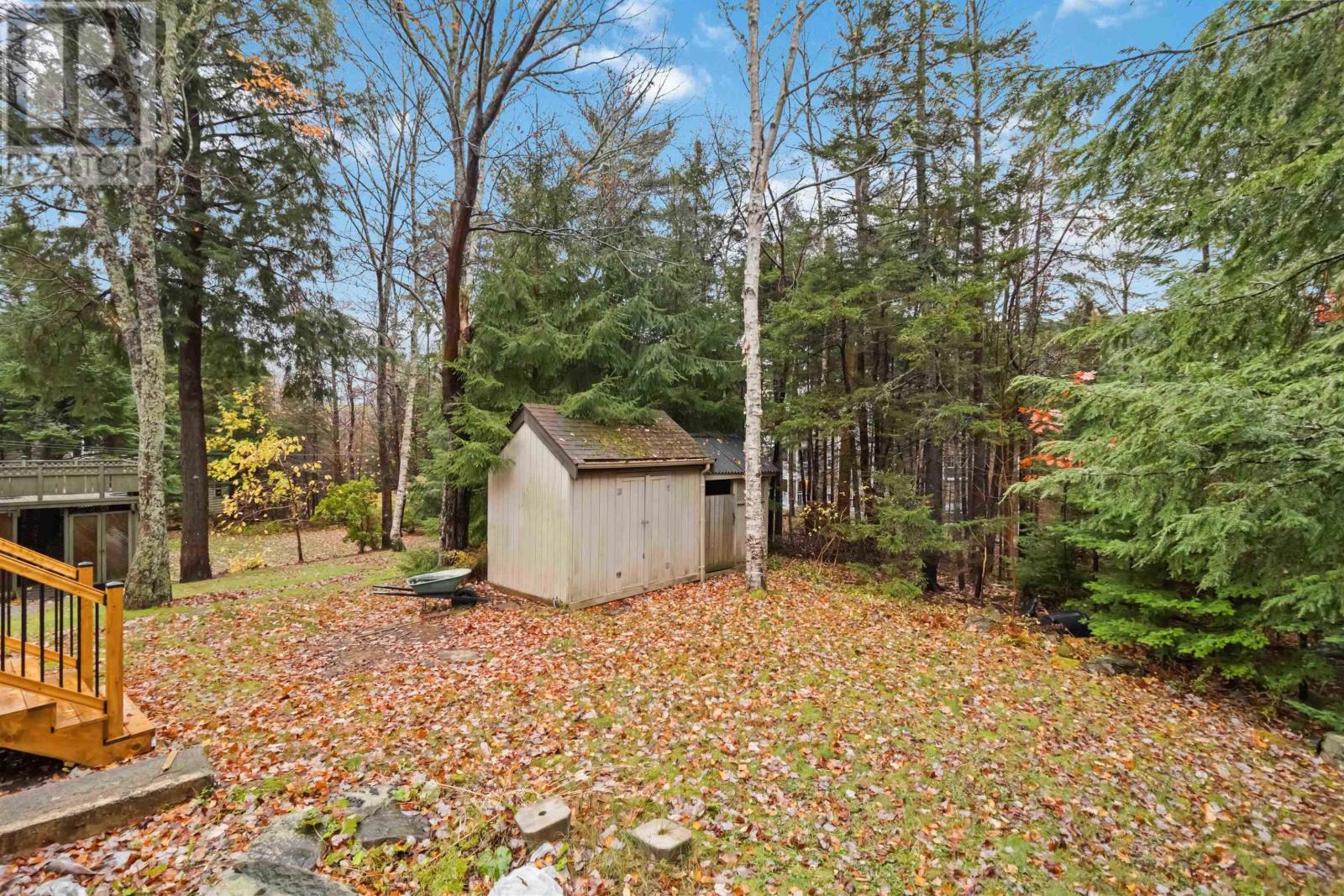 26 Village Crescent, Bedford, Nova Scotia  B4A 1J2 - Photo 5 - 202527005