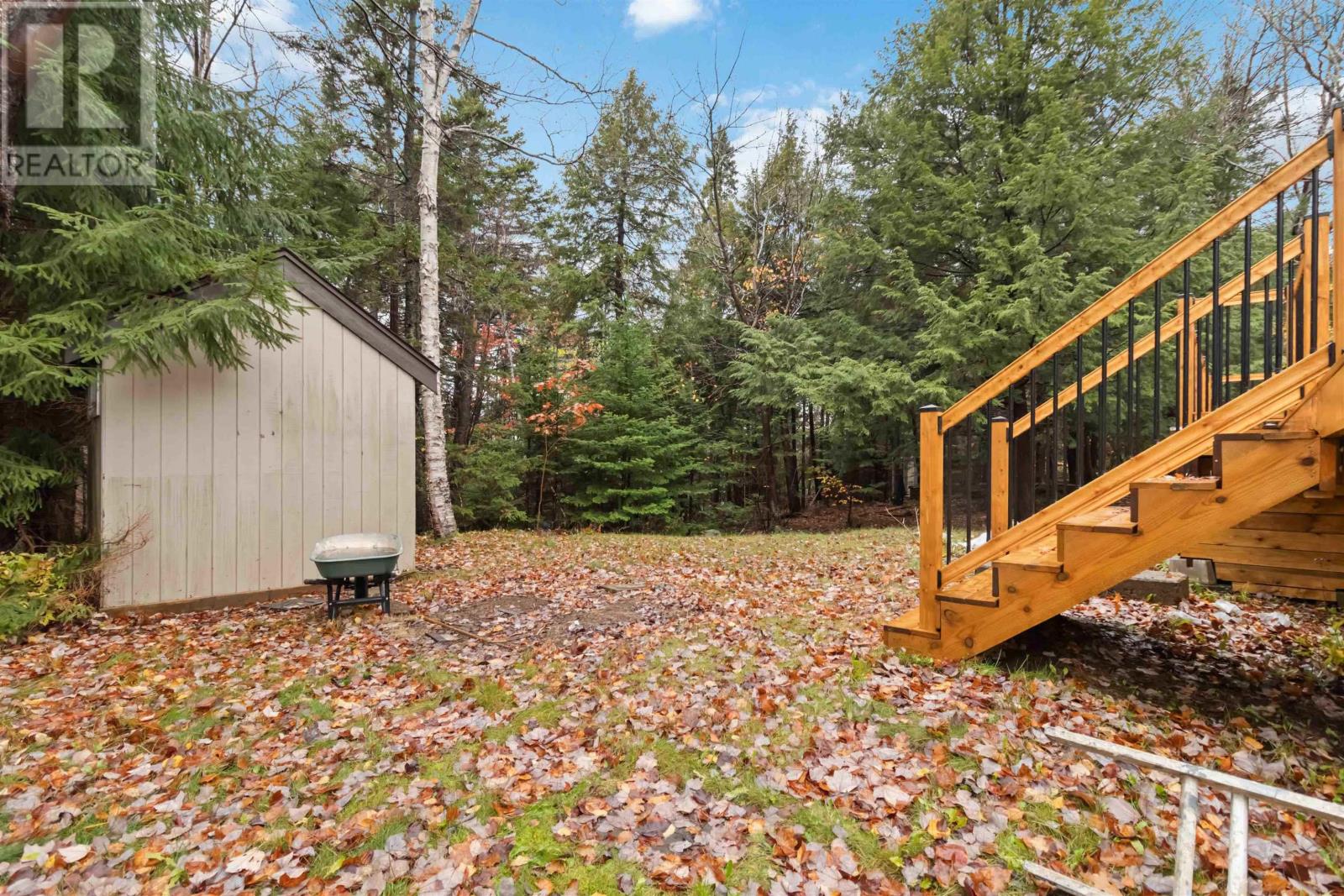 26 Village Crescent, Bedford, Nova Scotia  B4A 1J2 - Photo 6 - 202527005