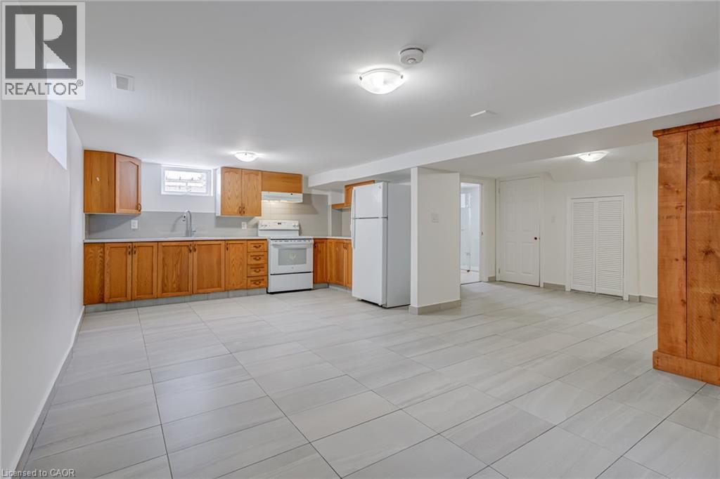 2322 Redfern Road, Burlington, Ontario  L7R 1X3 - Photo 33 - 40799040