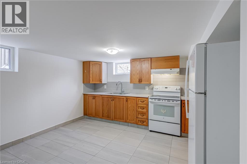 2322 Redfern Road, Burlington, Ontario  L7R 1X3 - Photo 34 - 40799040